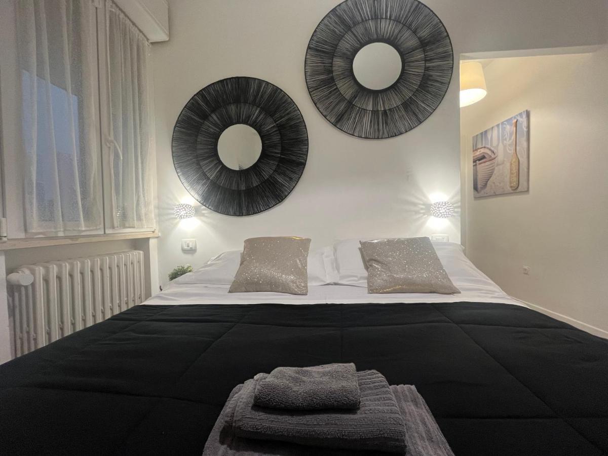 E Attico Al Mare Guest house